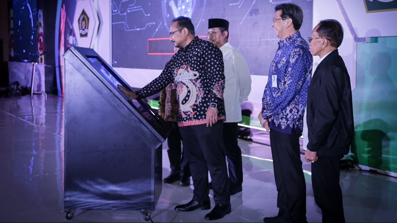 Menteri Agama Yaqut Cholil Qoumas saat peluncuran Digital Learning Center dan Smart Classroom di Jakarta, Selasa (28/3). (Dok. Kemenag)