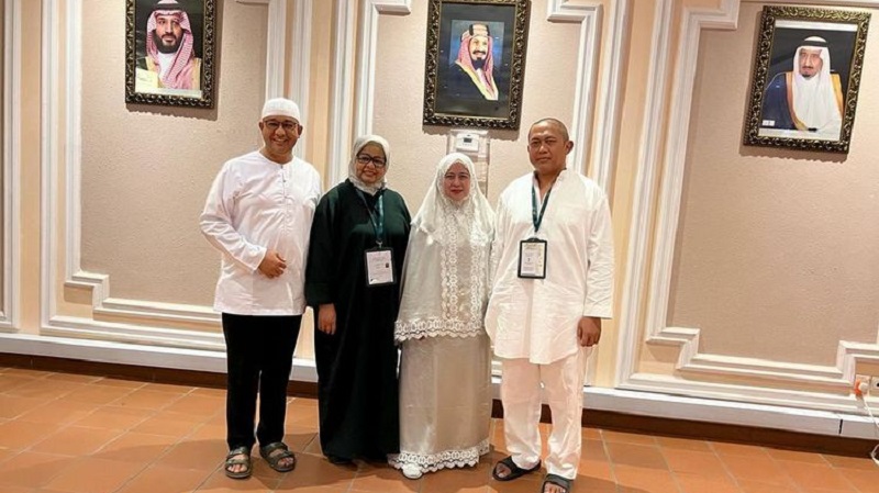 Ketua DPP PDIP Puan Maharani bersama suami bertemu dengan Anies Baswedan dan istridi Mina, Arab Saudi, Jumat (29/6).(Foto. Dok. PDI-P)