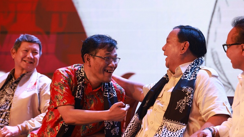 Politisi PDIP Budiman Sudjatmiko saat memberikan dukungan ke Prabowo Subianto Capres 2024. (Foto: Repro)