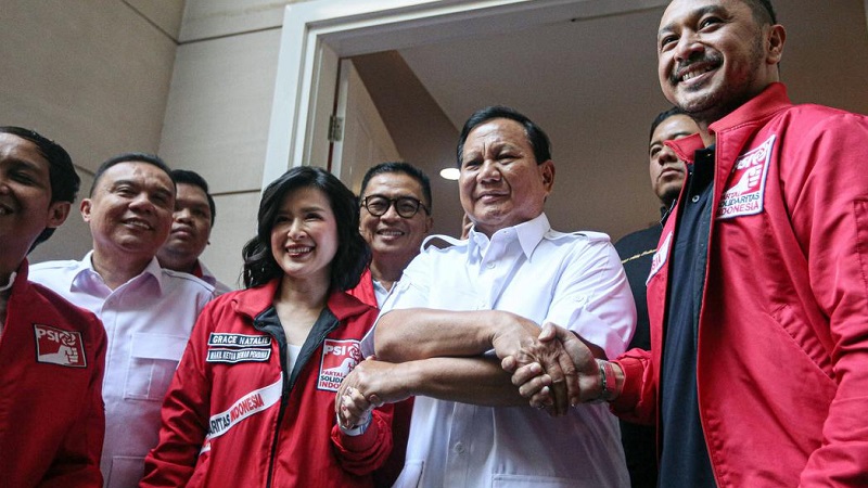 Ketua Umum DPP Gerinda Prabowo Subianto saat berkunjung ke Kantor DPP PSI. (Foto: Net)