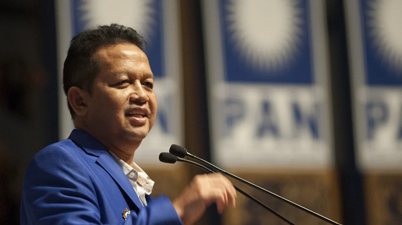 Disebut mewakili Muhammadiyah, mantan Ketum PAN Sutrisno Bahir perkuat skuad Timnas AMIN. (Foto: Repro)