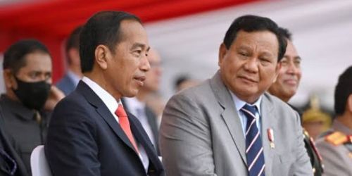 Presiden Jokowi dengan Menteri Pertahanan Prabowo Subianto/Repro