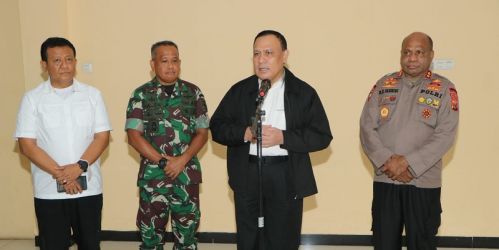 Ketua KPK, Firli Bahuri memberikan keterangan pers usai mendampingi penyidik dalam pemeriksaan Gubernur Papua, Lukas Enembe/Repro