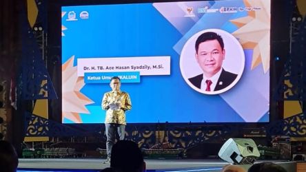 Ketua Umum IKALUIN Jakarta Dr. Tb. Ace Hasan Syadzily saat memberikan sambutan pada acara penganugerahan IKALUIN Award 2022/Repro