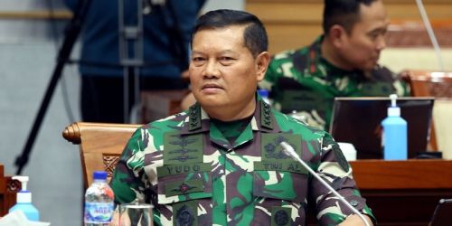 Kepala Staf Angkatan Laut (KSAL) Laksamana TNI Yudo Margono disetujui Komisi I DPR RI menjadi Panglima TNI/Repro