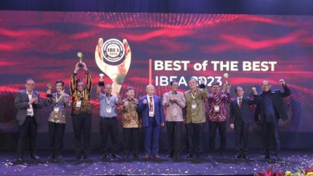 PERAIH best of the best Indonesia Best Electricity Award 2023 di Hotel Bidakara, 23 Februari 2023.-FOTO: LISTRIKINDONESIA-