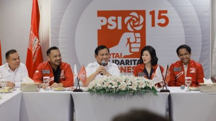 Ketua Umum DPP Partai Gerindra Prabowo Subianto saat mengunjungi Kantor DPP PSI, Rabu (2/8). (Foto: Repro)