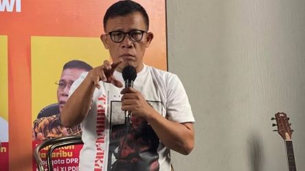 Anggota Komisi XI DPR dari fraksi PDI Perjuangan Masinton Pasaribu terus dorong hak Angket MK. --