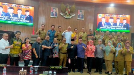 Rapat silaturahmi istimewa Pj Walikota Bekasi dengan DPRD Kota Bekasi. (Foto: Dok Pemkot)