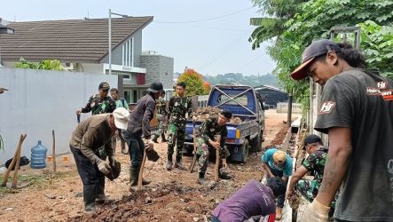 Ilustrasi Program TNI Manunggal Membangun Desa (TMMD) di Kota Bekasi.