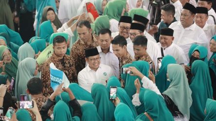 Cawapres nomor urur 1, Muhaimin Iskandar saat menghadiri ilaturahmi Majelis Taklim se-Kabupaten Bekasi. (Foto: Twitter @cakimiNOW)
