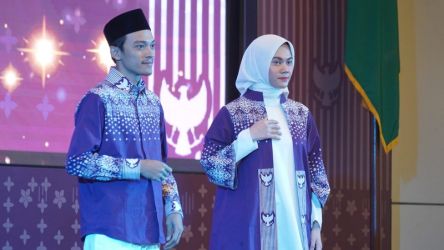 Seragam haji baru Batik motif Sekar Arum Sari. (Foto: Dok Kemenag)