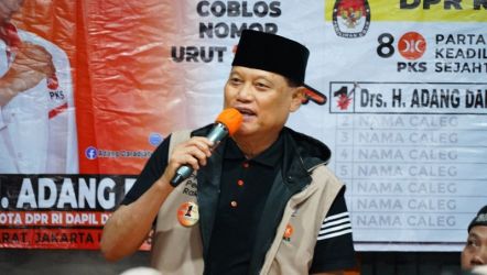 i Anggota Komisi III DPR RI Adang Daradjatun. (Foto: Dok PKS)